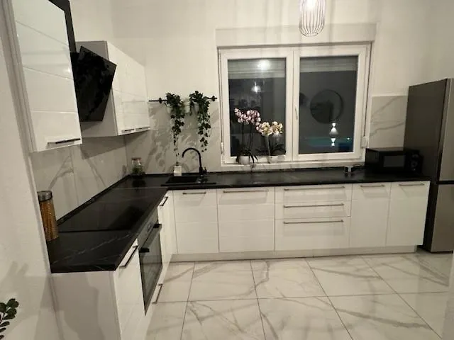 Apartment Paula Tinj